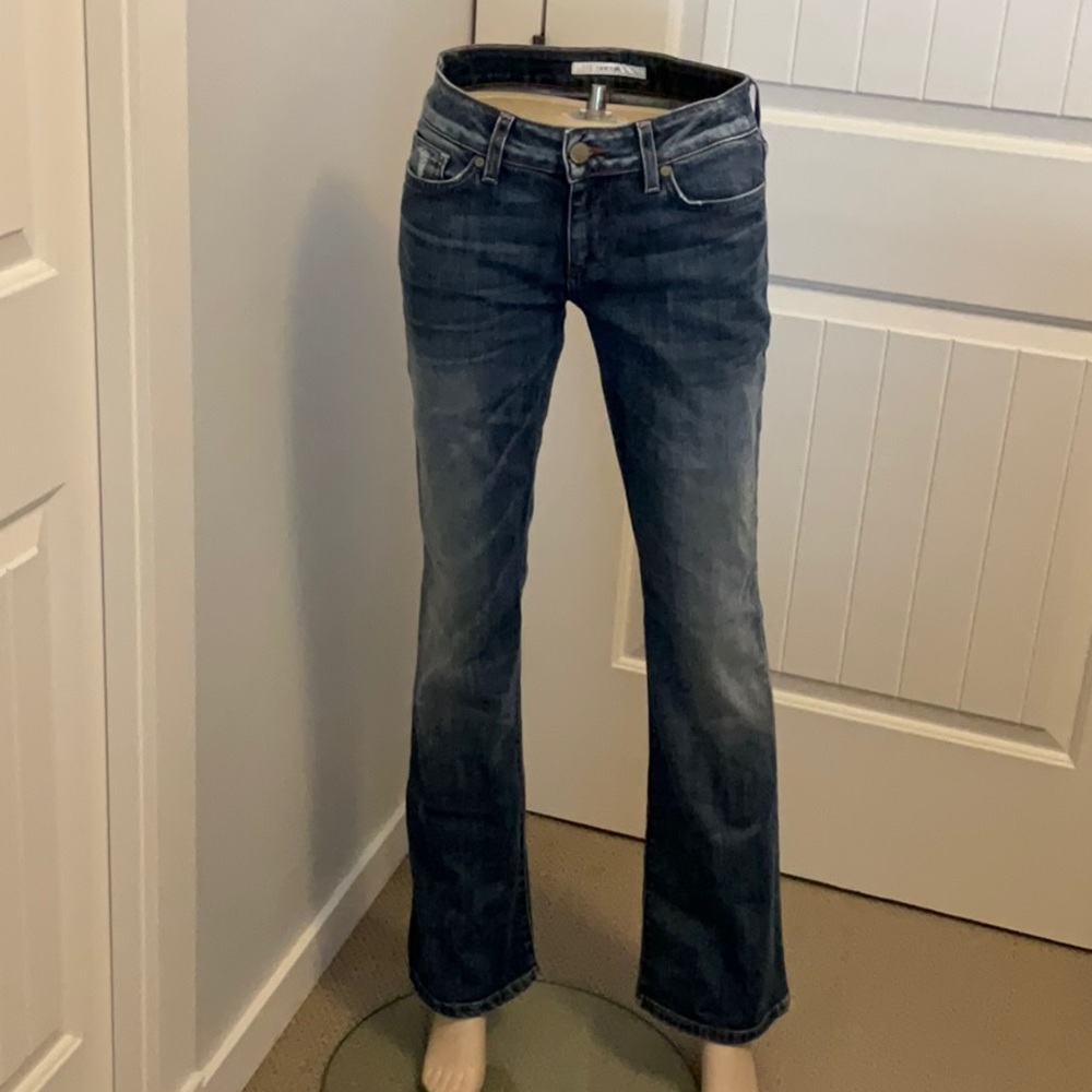 Joes Jeans Women’s HONEY Straight Leg Jean Size 28